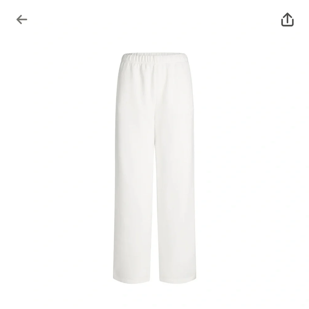 SKIMS Cotton Fleece Classic Straight Leg Pant in Marble - Picture 5 of 7